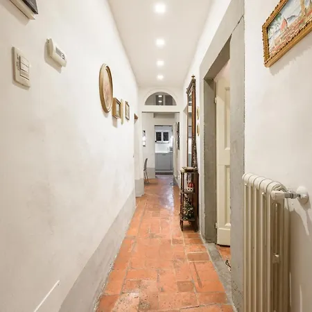 Apartment Santo Spirito Dream By Mmega Florenz